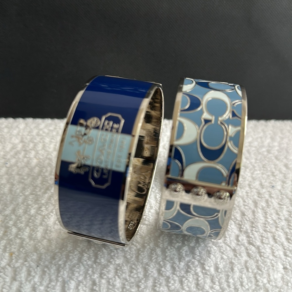 Coach horse and carriage and Cc Blue bracelet Duo. - Picture 4 of 16